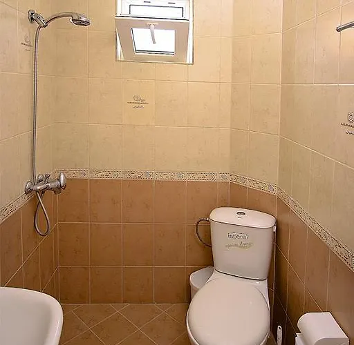 Karina Πανσιόν 4*