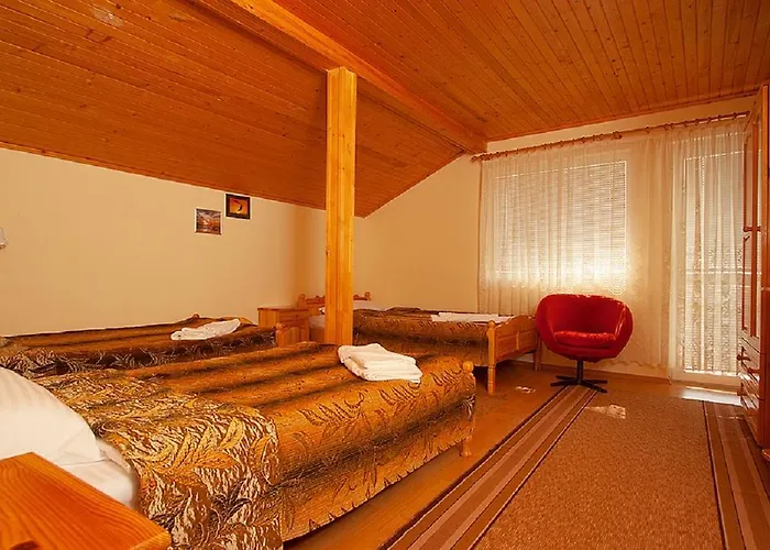 Karina Πανσιόν