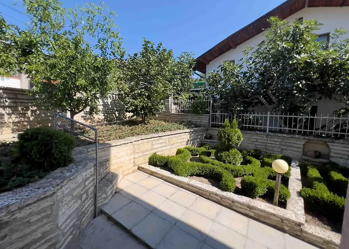 Πανσιόν Karina